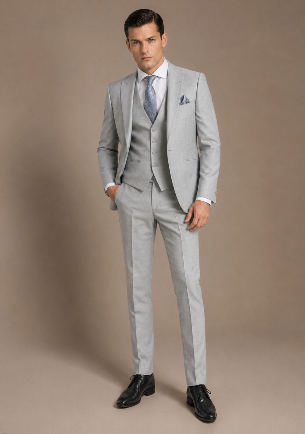 TRAJE VERDE NAVAS TORI PINER